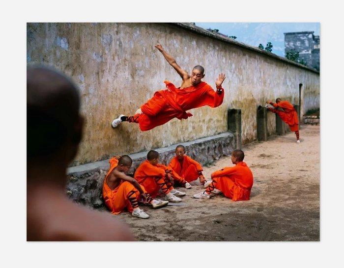 Steve McCurry (1950–) - Shaolin, Henan Province, China,, Antiquités & Art, Art | Objets design