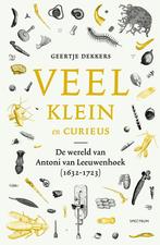 Veel, klein en curieus (9789000379828, Geertje Dekkers), Antiek en Kunst, Verzenden