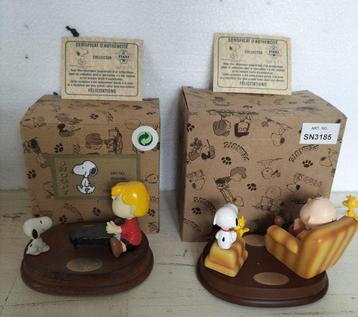 Beeld, Charlie Brown et Snoopy - 10 cm - Hars beschikbaar voor biedingen
