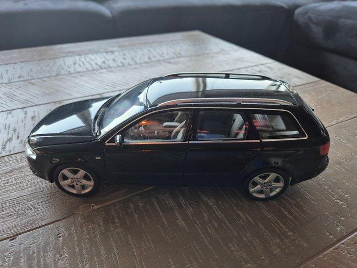Minichamps 1:18 - Modelauto - Audi A4 Avant 3.2 2005 - Very, Hobby en Vrije tijd, Modelauto's | 1:5 tot 1:12