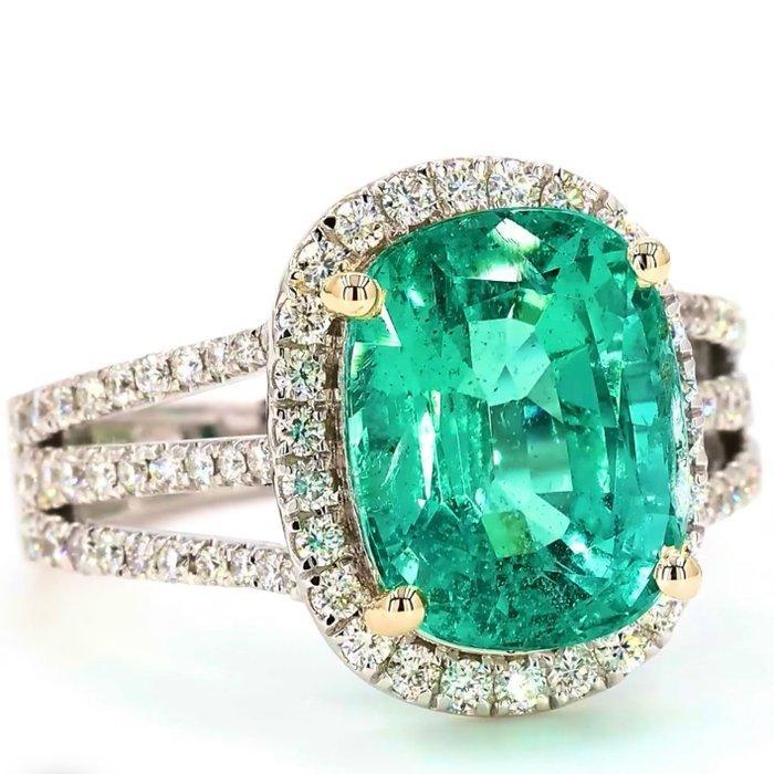 Ring - 14 karaat Witgoud - 5.06ct. tw. Smaragd - Diamant -, Handtassen en Accessoires, Ringen