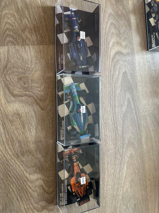 Minichamps 1:43 - Modelauto (19), Hobby en Vrije tijd, Modelauto's | 1:5 tot 1:12