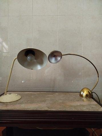 Hillebrand , Helo Leuchten - Lampe de table arquée (2) -