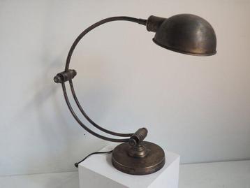 Lampe de table - Lampe de bureau vintage en laiton du milieu