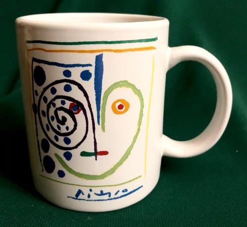 MMI - After Pablo Picasso - Tasse - Lhomme de la pomme -, Antiek en Kunst, Antiek | Glaswerk en Kristal