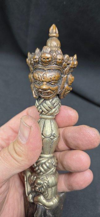 Curiosty cabinet - beautiful Phurba Ritual dagger from, Antiek en Kunst, Curiosa en Brocante