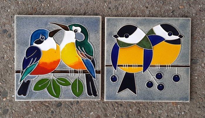 Tegel (3) - Marian Jesie , ptaszki - 2020+, Antiek en Kunst, Antiek | Glaswerk en Kristal