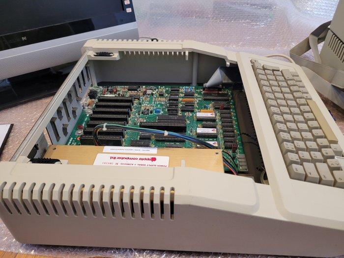 Apple IIE-128K - Fully Cleaned and Refurbished - Computer, Games en Spelcomputers, Spelcomputers | Overige Accessoires