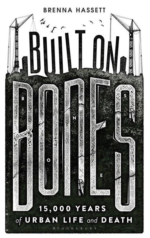 Built on Bones 9781472922960 Brenna Hassett, Boeken, Taal | Engels, Zo goed als nieuw, Verzenden