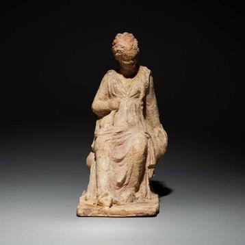 Grec antique mycénien Terre cuite Silhouette féminine. IVe, Collections