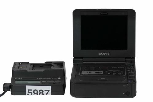 Sony AC-V700 | Portable Mini DV Player w/ Adapter, TV, Hi-fi & Vidéo, Lecteurs vidéo, Envoi