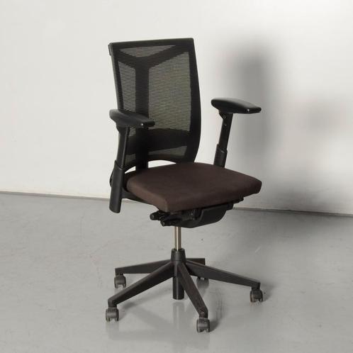 Comforto DX8863 bureaustoel, bruin / mesh, 3D armleggers, Huis en Inrichting, Bureaustoelen, Ophalen of Verzenden