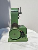 Elna Grasshopper - Naaimachine - Metaal gelakt, Antiek en Kunst