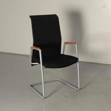 Bejot vergaderstoel, zwart, sledeframe, Huis en Inrichting, Stoelen, Ophalen of Verzenden, Gebruikt