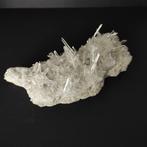 Kwarts Kristallen op matrix - Hoogte: 5 cm - Breedte: 6 cm-