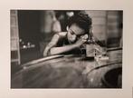 Eve Arnold (1912–2012) - Woman at a red light district bar., Antiek en Kunst