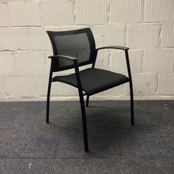 vergaderstoel 4 poot, met netwave rug - zwart stoffen, Huis en Inrichting, Stoelen, Zwart, Gebruikt, Eén