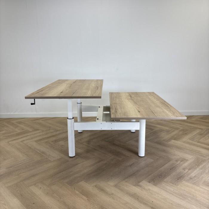Gispen duo slingerbureau, 160x80 cm, natuur eiken - wit, Huis en Inrichting, Bureaus, Bureau, Gebruikt