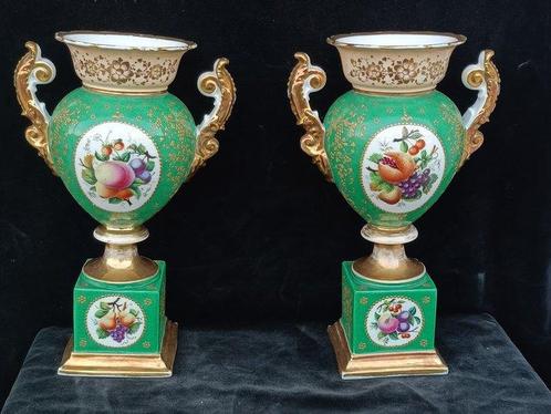 Vaas - Paar porseleinen schilderijen met romantische, Antiek en Kunst, Antiek | Glaswerk en Kristal
