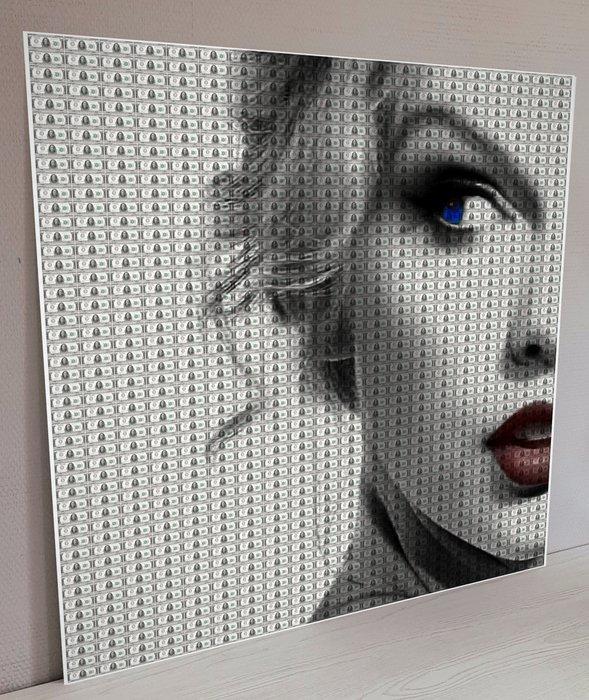 Kurotory - Taylor Swift VIP (XL), Antiek en Kunst, Kunst | Designobjecten