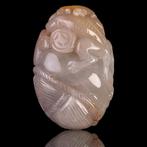 Aap op een buffel, met bloemmotieven en munten Intaglio in, Verzamelen