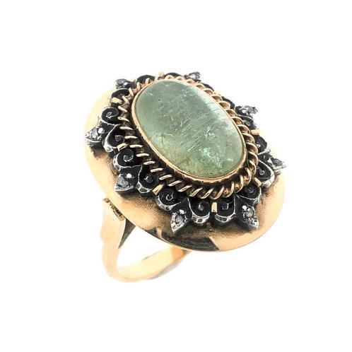 Gouden ring met groene Beryl | Vintage/antiek (geelgoud), Handtassen en Accessoires, Ringen, Dame, Met edelsteen, Overige kleuren