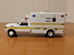 Greenlight 1:64 - Model vrachtwagen - Ford F-350 Ambulance, Nieuw