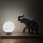 Lampe de table - éléphant - Spatule en bronze patinée montée