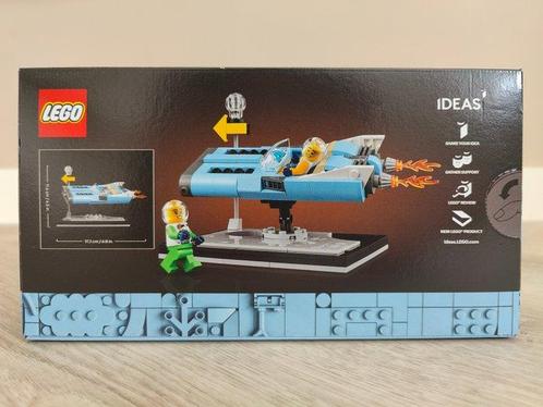 Lego Set - 40789 - Promotional - Flying Moon Car, Kinderen en Baby's, Speelgoed | Duplo en Lego