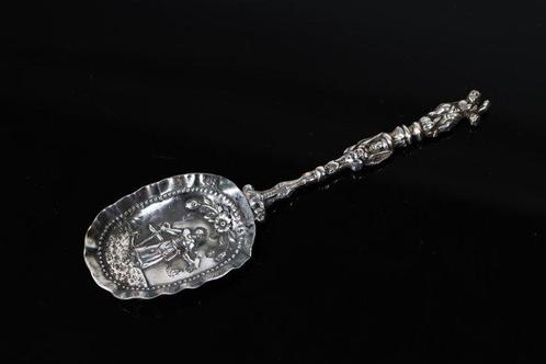 .835 Lepel met vrouwen motief - Lepel - Zilver, Antiek en Kunst, Antiek | Zilver en Goud