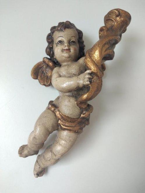 Snijwerk, Holzfigur - farbiger Engel mit Kerzenhalter -, Antiek en Kunst, Antiek | Boeken en Manuscripten