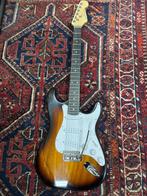 Lintage Guitars - ST-1 (Stratocaster) 3-way Sunburst - -, Muziek en Instrumenten, Nieuw