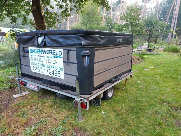 jacuzzi te huur, Tuin en Terras, Bubbelbaden en Hottubs, Vast, Zo goed als nieuw, Filter, Pomp, Trap, Ophalen