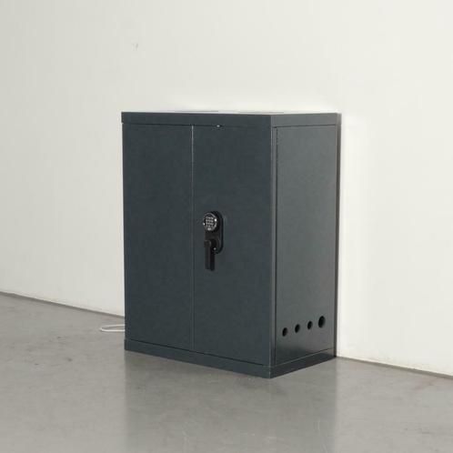 Officenow kluis, donkergrijs, 120 x 93 cm, incl. 1 legbor..., Huis en Inrichting, Kasten | Roldeurkasten en Archiefkasten, Gebruikt