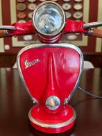 Vespa - Lampe de table - Pièce de décoration unique et