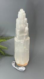 Indrukwekkende XXL Seleniettoren met verlichting – Magische, Verzamelen, Mineralen en Fossielen