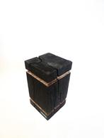 THE FOREST - Art & Woodworking Studio - Bijzettafel - Shou
