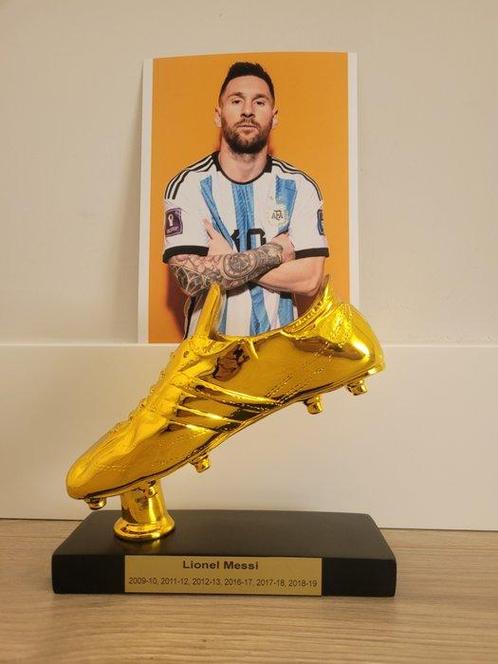 Bota Oro Leo Messi + Photos de Leo Messi, Verzamelen, Overige Verzamelen