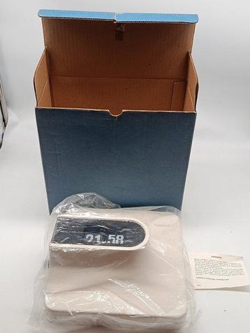 Horloge à bascule - Tokio Clock Japan - Plastique -