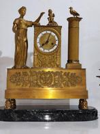 Beugel klok  (3) - Napoleon III stijl - Verguld brons - 1820, Antiek en Kunst