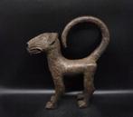 Grand léopard - sculptuur - oba - Benin (Zonder