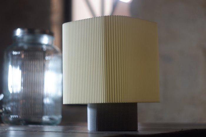 Lumovim - Tafellamp - Majestueus - Biopolymeer, Antiek en Kunst, Antiek | Verlichting