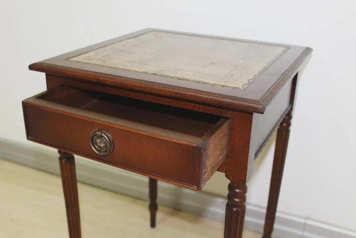 Tavolino antico in stile classico con piano in pelle – Regno, Antiek en Kunst, Curiosa en Brocante
