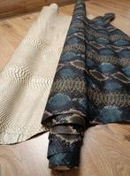 1-024- 250 x 105 cm - Due pregiate pelli di vitello, di