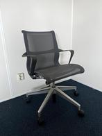 Herman Miller Setu Bureaustoel, Huis en Inrichting, Ergonomisch, Bureaustoel, Zo goed als nieuw, Zwart