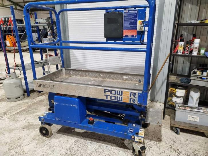 2019 JLG Power Tower Hoogwerker, Zakelijke goederen, Machines en Bouw | Liften, Steigers en Ladders