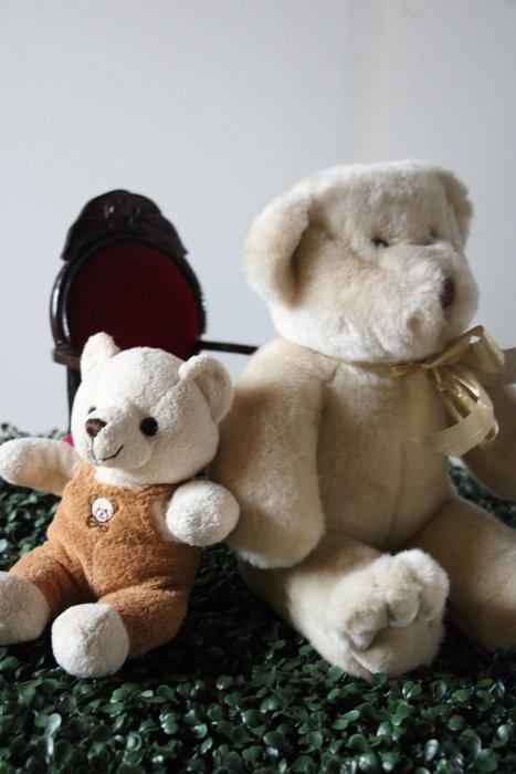 Posh Paws/Beear Factory: twee beren. - Teddybeer - 1990-2000, Antiquités & Art, Antiquités | Jouets