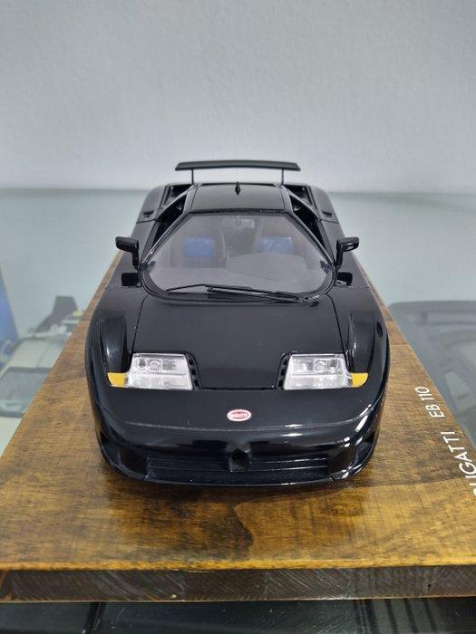 Bburago 1:18 - Modelauto - Bugatti EB110 - Sondermodell, Hobby en Vrije tijd, Modelauto's | 1:5 tot 1:12