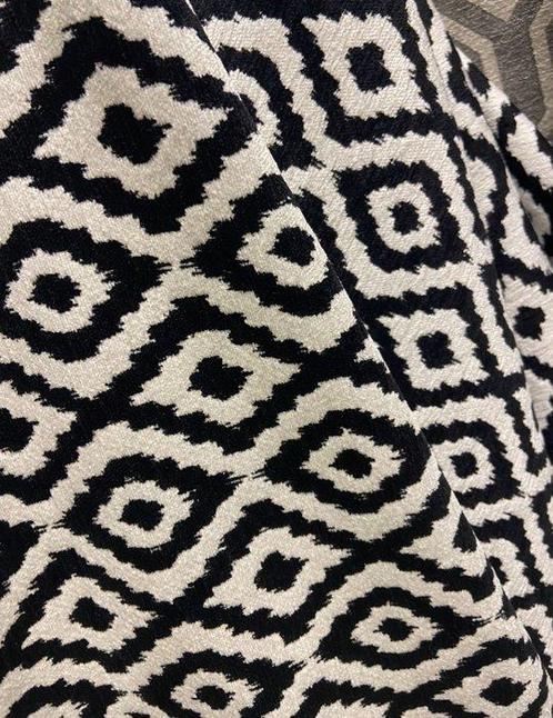Tissu d’ameublement - 600 cm - 140 cm, Antiek en Kunst, Antiek | Tapijten, Tafelkleden en Textiel
