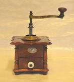 Robert Zassenhaus - Koffiemolen - Hout, Staal, Messing